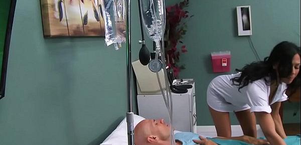  Hot Nurse (Rachel Starr) gets pounded by (Johnny Sins) big cock - Brazzers